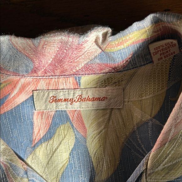 Tommy Bahama Blue and Green Floral Men's Shirt - Picture 2 of 9